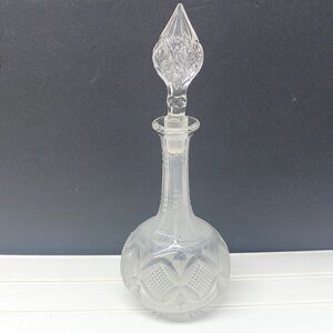 Scottish Holyrood 19th Century Shaft and Globe Glass Decanter c1870